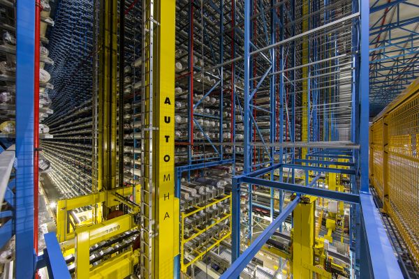 Automha_Automated warehouse textile industry.jpg