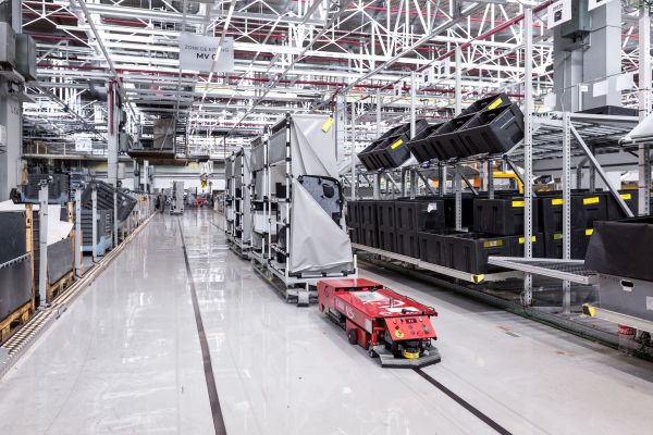 pick_to_light_PSA_julien-cresp_HD-381 (1).jpg